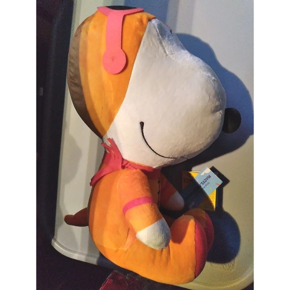 New Macys SNOOPY Astronaut Christmas Thanksgiving 2022 Parade Balloon Plush Dog - Picture 6 of 10